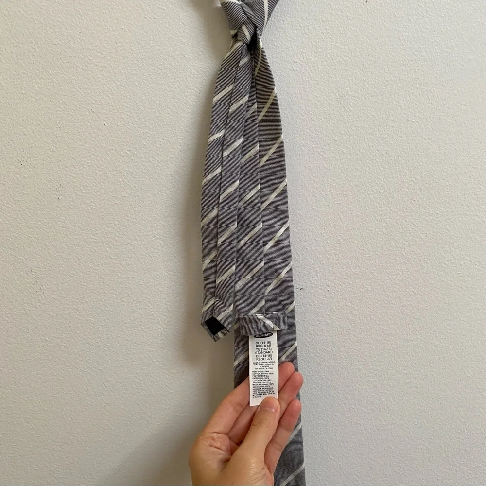 Old Navy Boys Striped Tie XL (14-16)